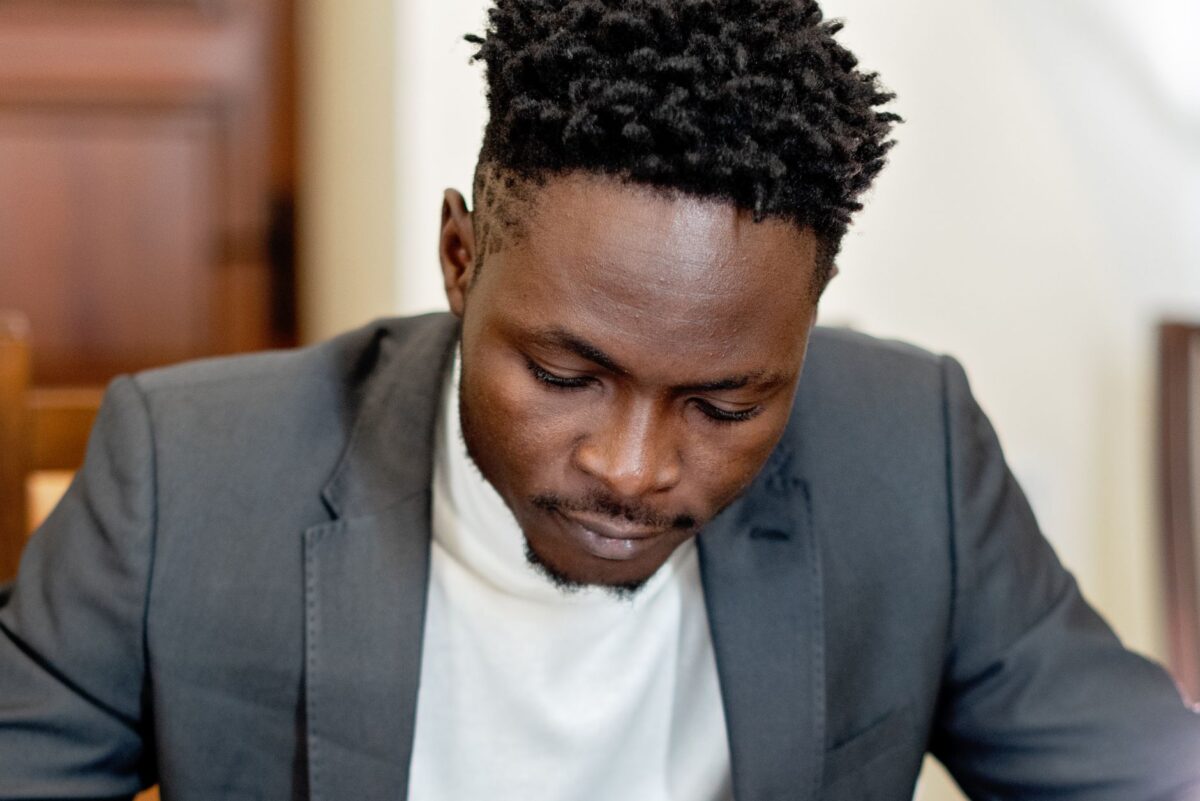 très mauvaise nouvelle jalon daniels reconduit